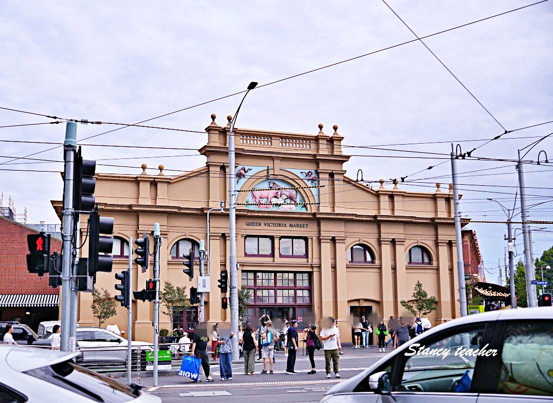 墨爾本市場 Queen Victoria Market｜維多利亞女王市場必逛攻略，生鮮水果、澳洲伴手禮比唐人街好買