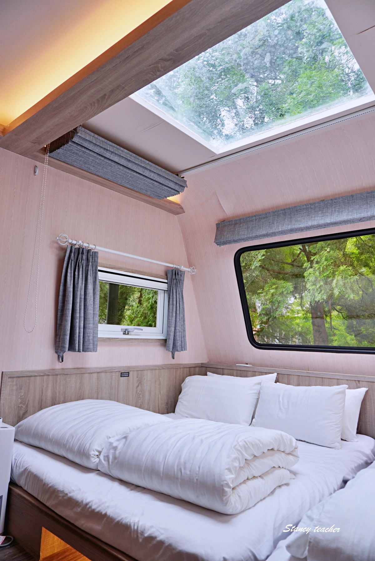 南庄雲水度假溫泉星空露營車住宿心得｜苗栗親子溫泉度假村推薦，一泊一食泡湯玩水好放電
