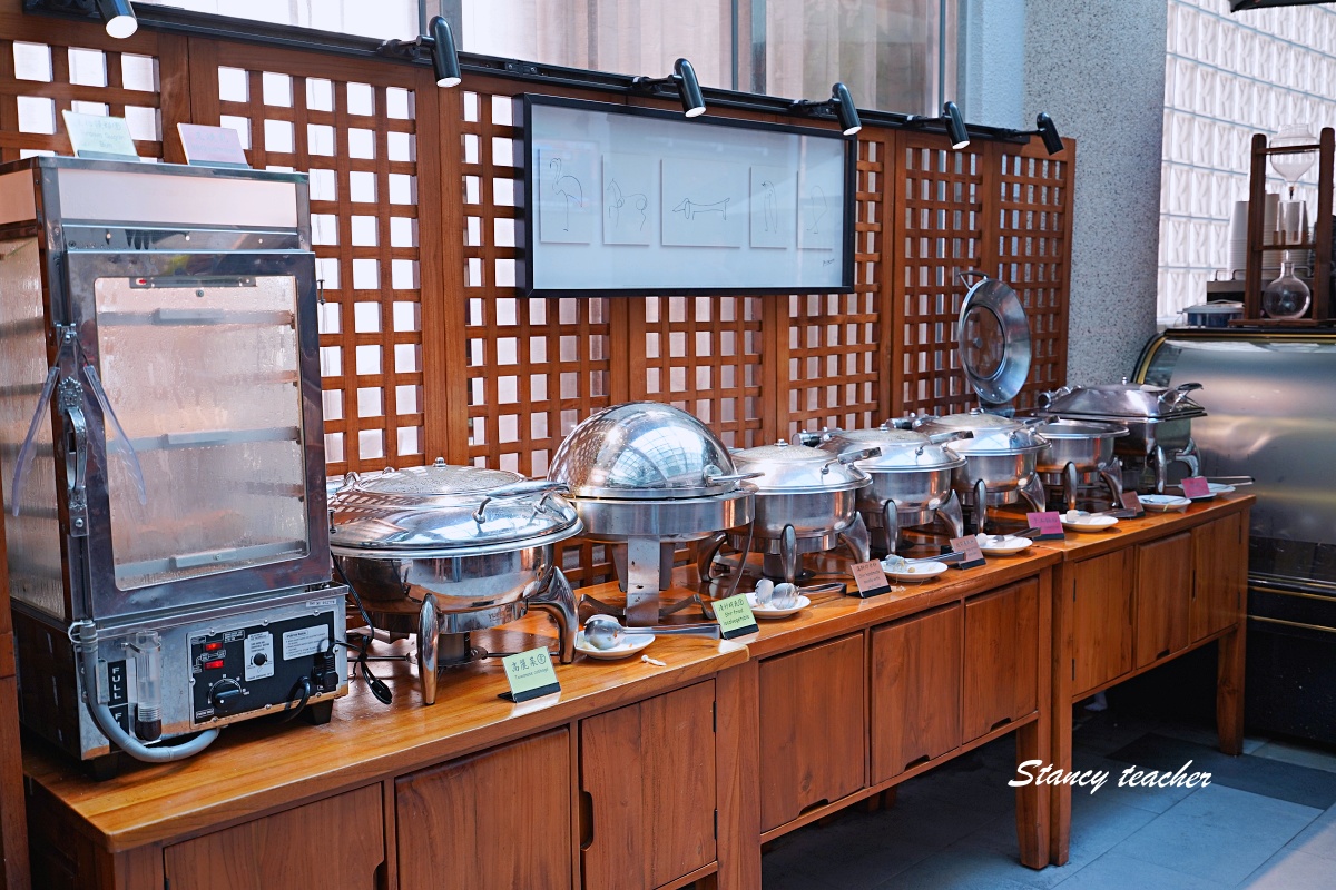 澎湖元泰大飯店住宿開箱｜馬公市區高CP值親子飯店推薦，原木房型、早餐、兒童遊戲室一次看