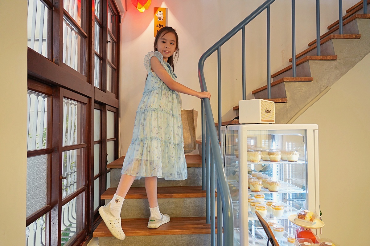 宜蘭可頌店推薦｜花磚裏找到了可頌羅東店，花蓮人氣甜點開到羅東老宅
