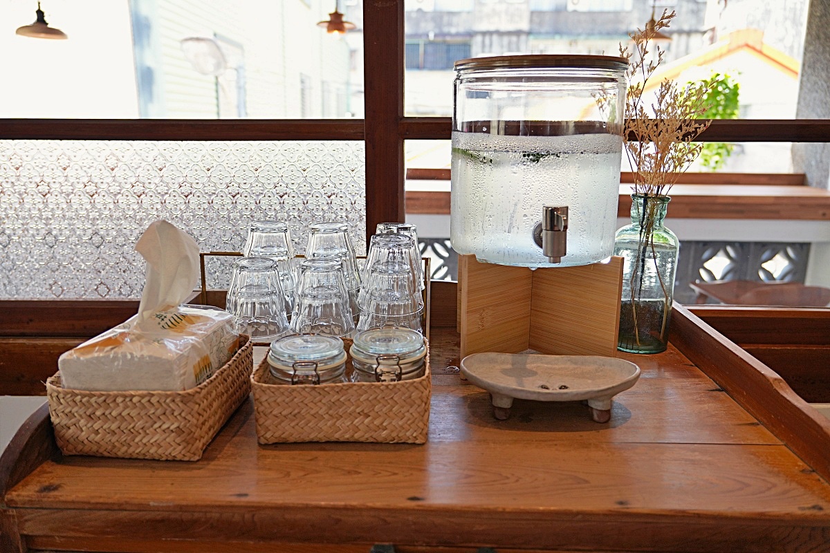 宜蘭可頌店推薦｜花磚裏找到了可頌羅東店，花蓮人氣甜點開到羅東老宅