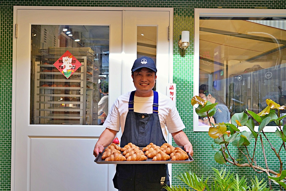 宜蘭可頌店推薦｜花磚裏找到了可頌羅東店，花蓮人氣甜點開到羅東老宅