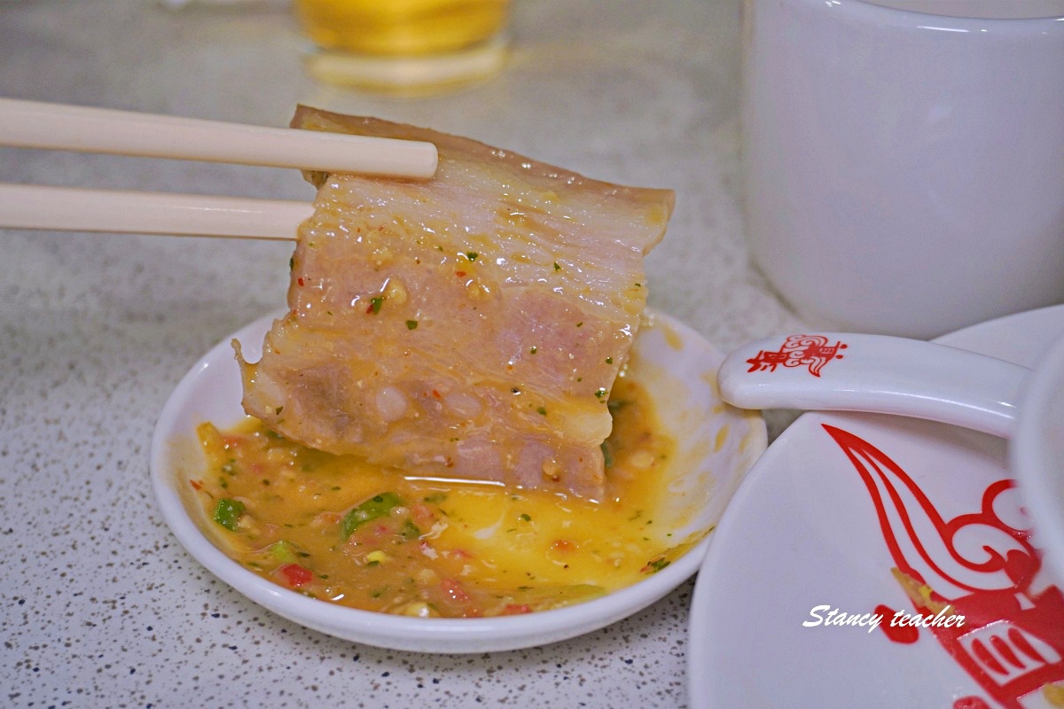 海真私房菜民生店｜文華東方附近眷村菜推薦，吃不到臭豆腐、嗆鍋蛋、酸菜白肉鍋老派又下飯