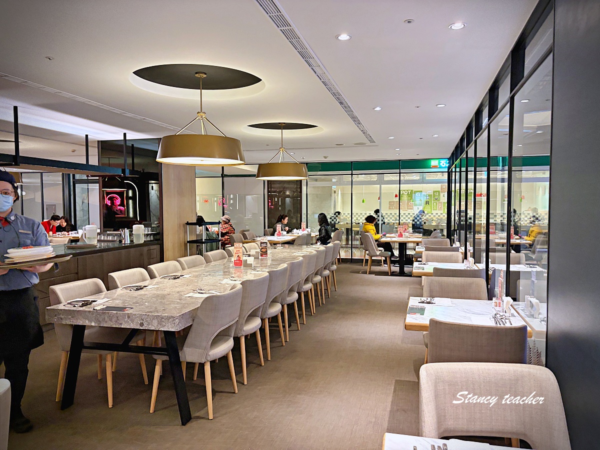 ASTY西堤淡水中山店|淡水西餐廳聚餐推薦,牛排、鴨胸、烤雞套餐一次吃很滿足 ASTY西堤淡水中山店|淡水西餐廳聚餐推薦,牛排、鴨胸、烤雞套餐一次吃很滿足