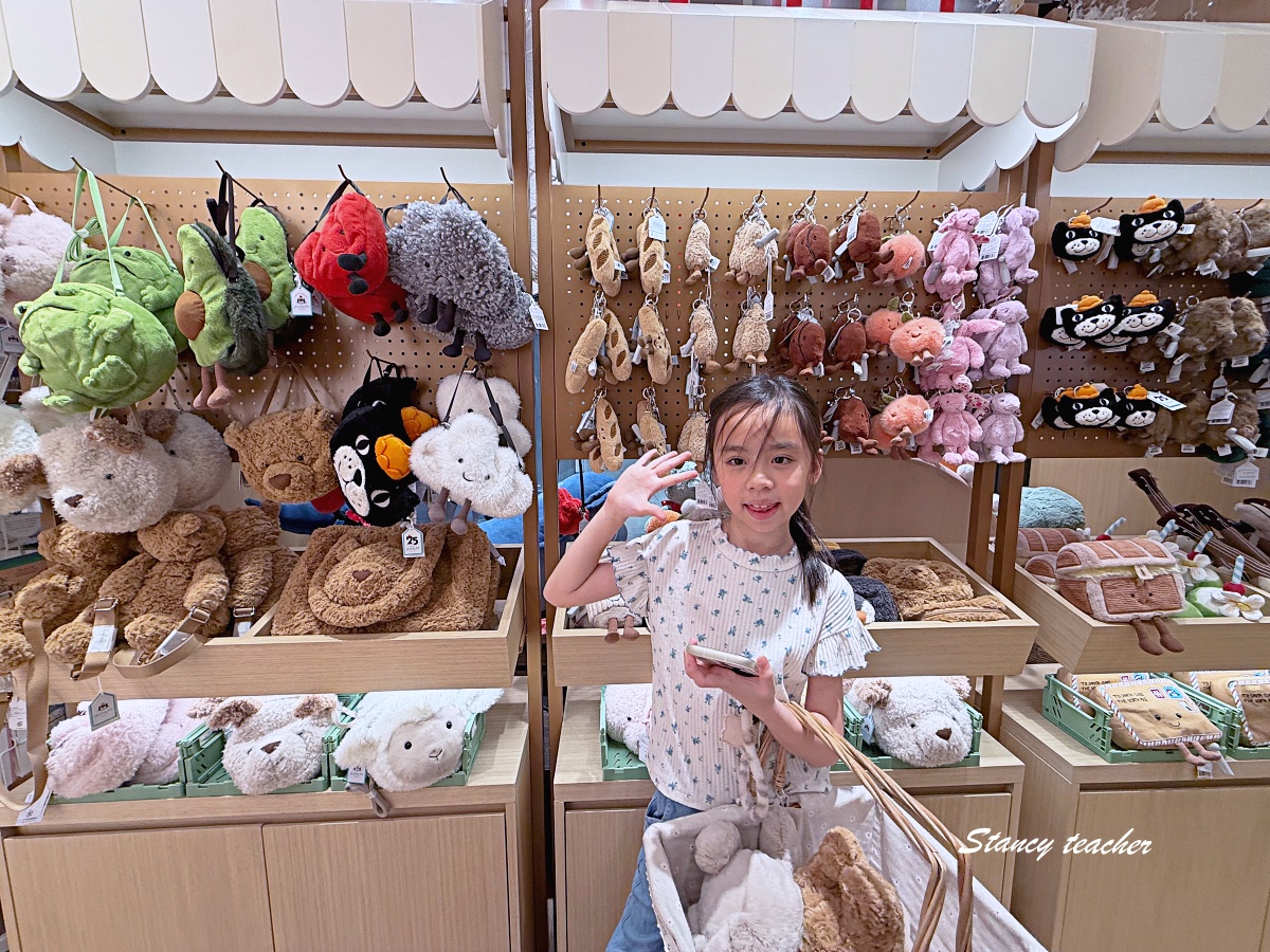 墨爾本 Jellycat 購物推薦｜MeeQ 墨爾本 CBD 必逛，澳洲買 Jellycat、米飛兔、澳洲限定 Kitty 一次看