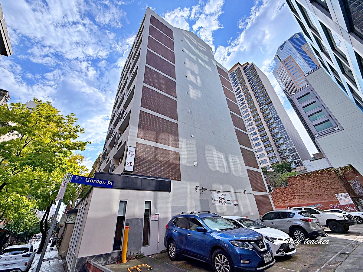 墨爾本住宿推薦｜City Limits Hotel Apartments 城市邊界公寓，市中心有廚房微波爐的親子三人房
