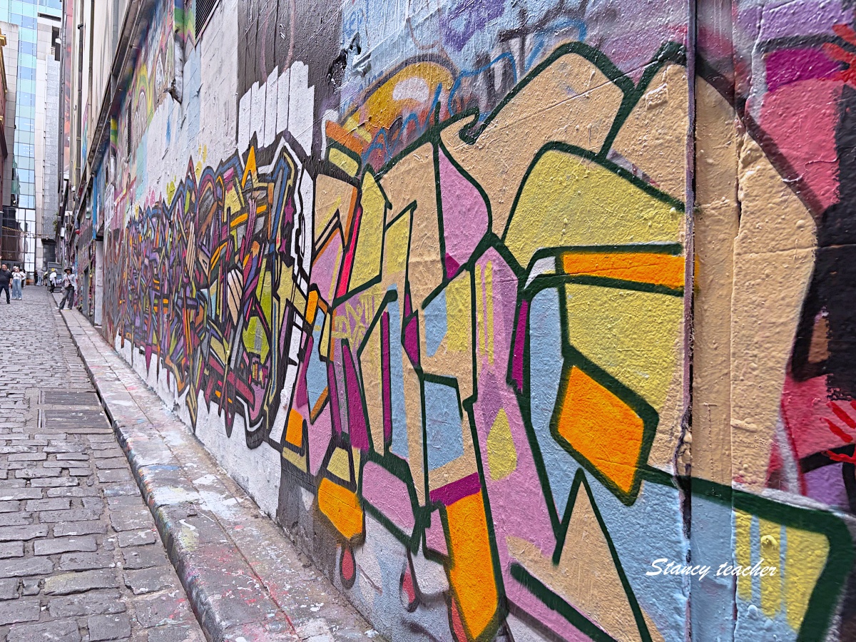 墨爾本塗鴉街 Hosier Lane｜周杰倫也來過的街頭藝術景點，市區免費拍照打卡推薦