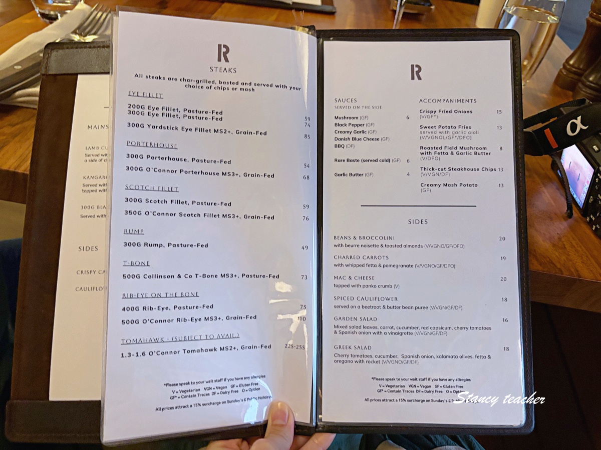 墨爾本牛排推薦｜Rare Steakhouse Uptown市區分店，炭烤牛排、牛肋排、蒜香麵包都好吃