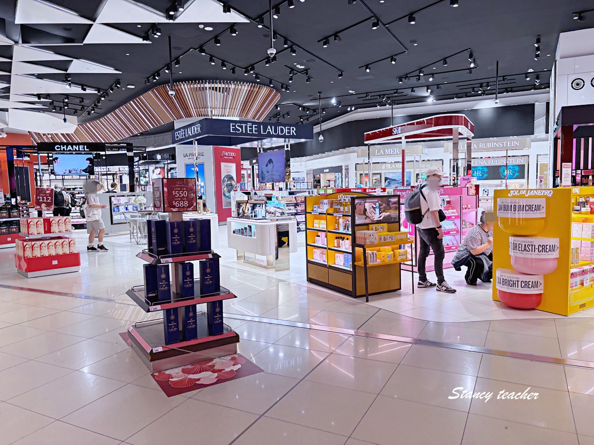 墨爾本機場免稅店攻略｜T2 國際航廈 TRS 退稅位置、Aesop 必買、Tim Tam 伴手禮一次看