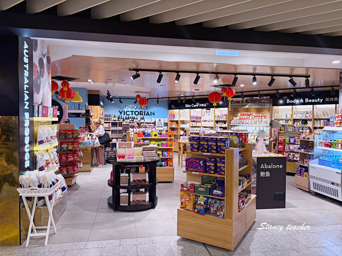 墨爾本機場免稅店攻略｜T2 國際航廈 TRS 退稅位置、Aesop 必買、Tim Tam 伴手禮一次看
