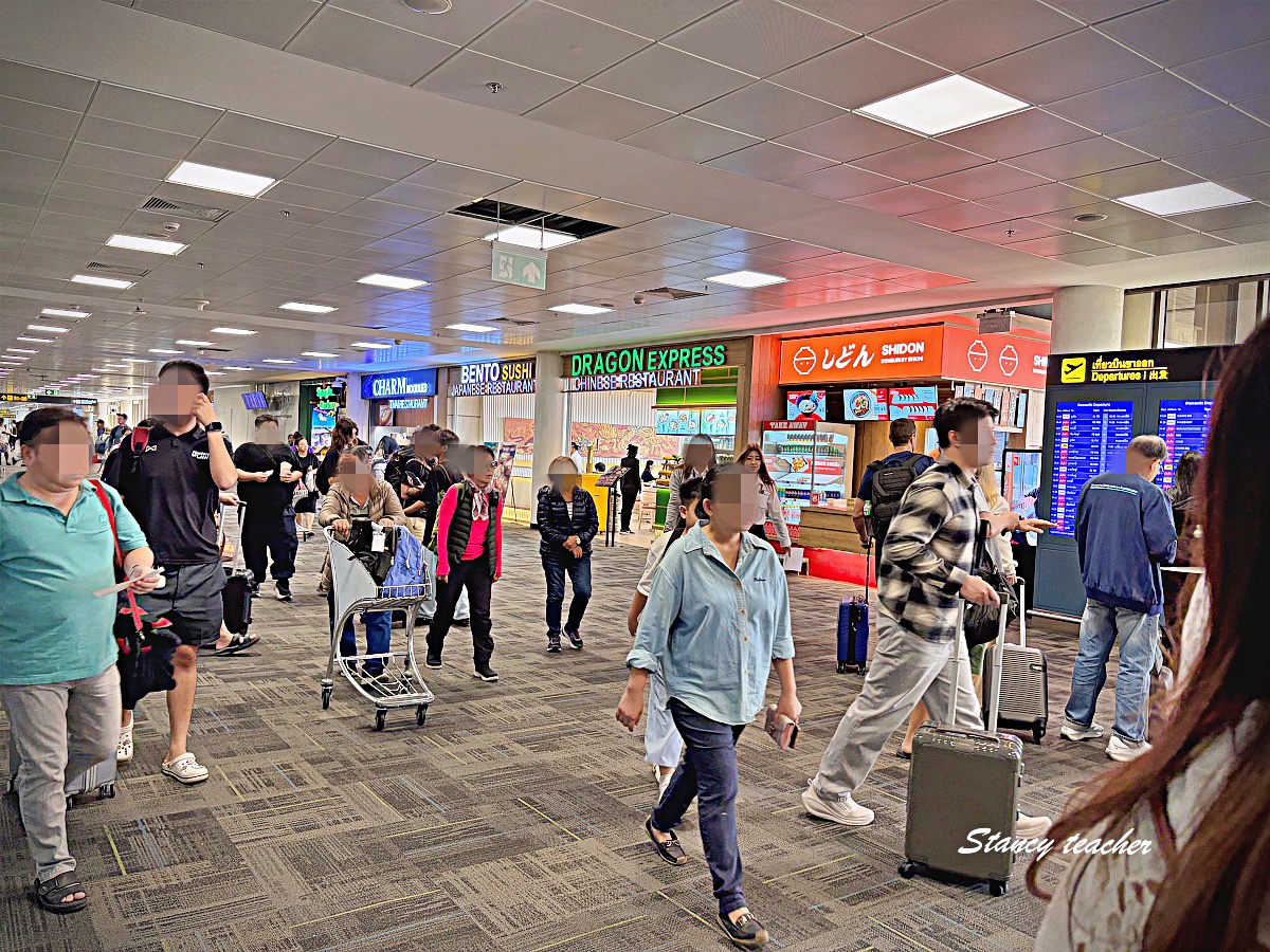 曼谷廊曼機場國內線攻略|曼谷飛清邁 Thai Lion Air 泰國獅航搭乘心得、餐廳咖啡伴手禮懶人包 曼谷廊曼機場國內線攻略|曼谷飛清邁 Thai Lion Air 泰國獅航搭乘心得、餐廳咖啡伴手禮懶人包