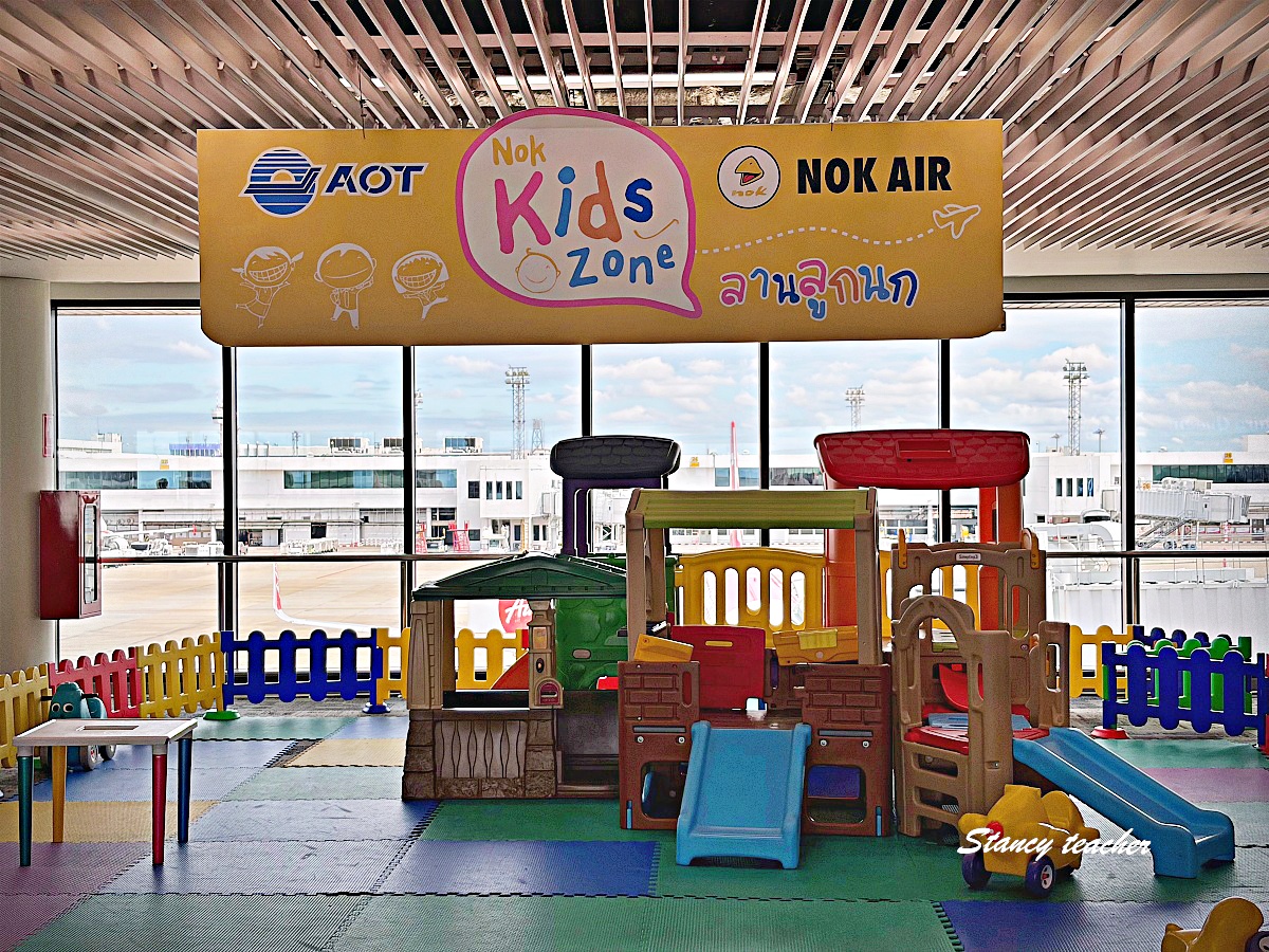 曼谷廊曼機場國內線攻略|曼谷飛清邁 Thai Lion Air 泰國獅航搭乘心得、餐廳咖啡伴手禮懶人包 曼谷廊曼機場國內線攻略|曼谷飛清邁 Thai Lion Air 泰國獅航搭乘心得、餐廳咖啡伴手禮懶人包