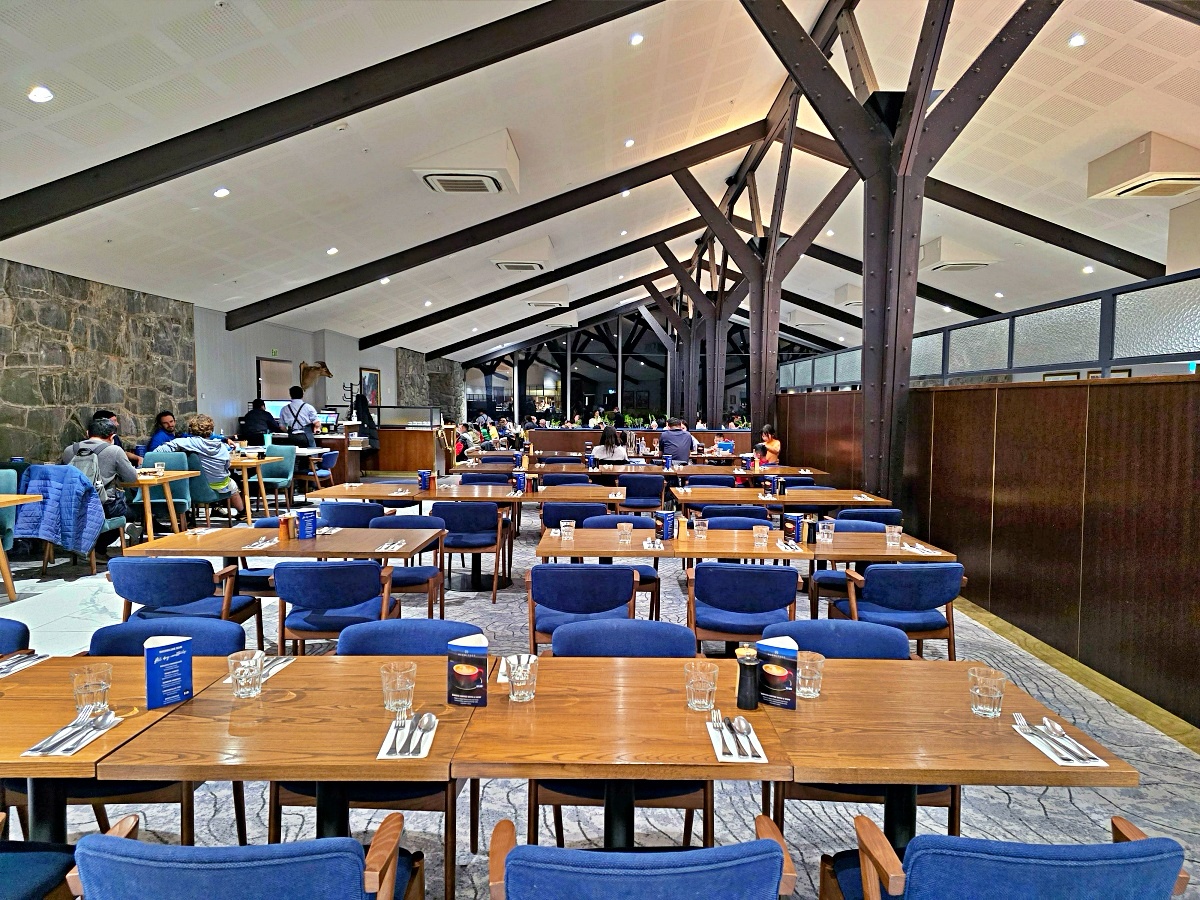 庫克山隱士飯店住宿心得｜睜開眼就是雪山！The Hermitage Hotel房間、晚餐Buffet與早餐開箱