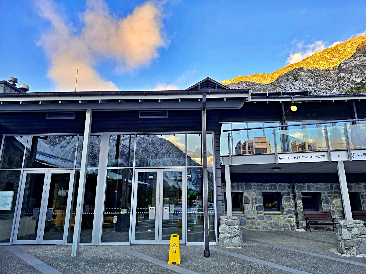庫克山隱士飯店住宿心得|睜開眼就是雪山!The Hermitage Hotel房間、晚餐Buffet與早餐開箱 庫克山隱士飯店住宿心得|睜開眼就是雪山!The Hermitage Hotel房間、晚餐Buffet與早餐開箱