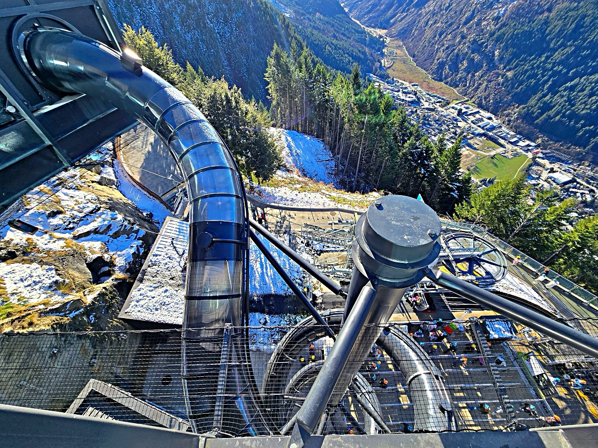 皇后鎮Skyline纜車與自助餐|最新Vortex Slide高速溜滑梯、瓦卡蒂普湖雪山景色 皇后鎮Skyline纜車與自助餐|最新Vortex Slide高速溜滑梯、瓦卡蒂普湖雪山景色