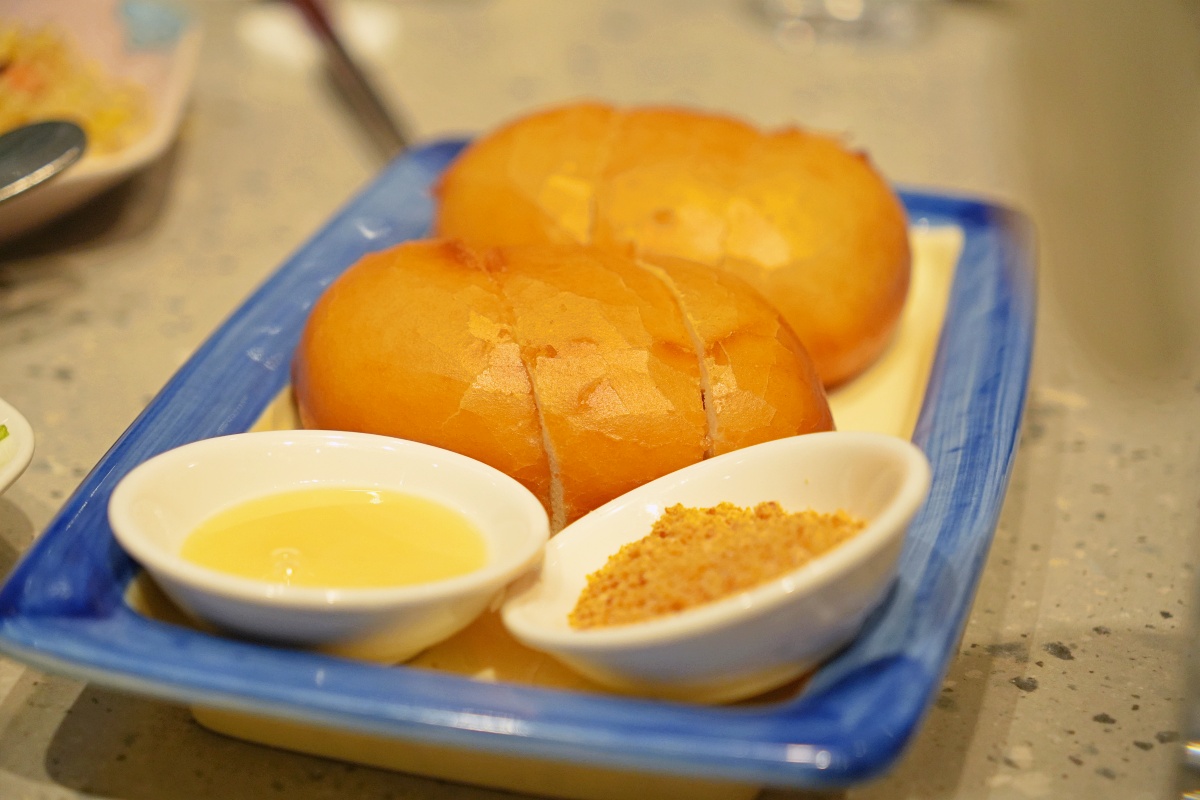 真珠台灣佳味微風南山店｜信義區台菜餐廳推薦，聚餐必點炒飯、金沙中卷